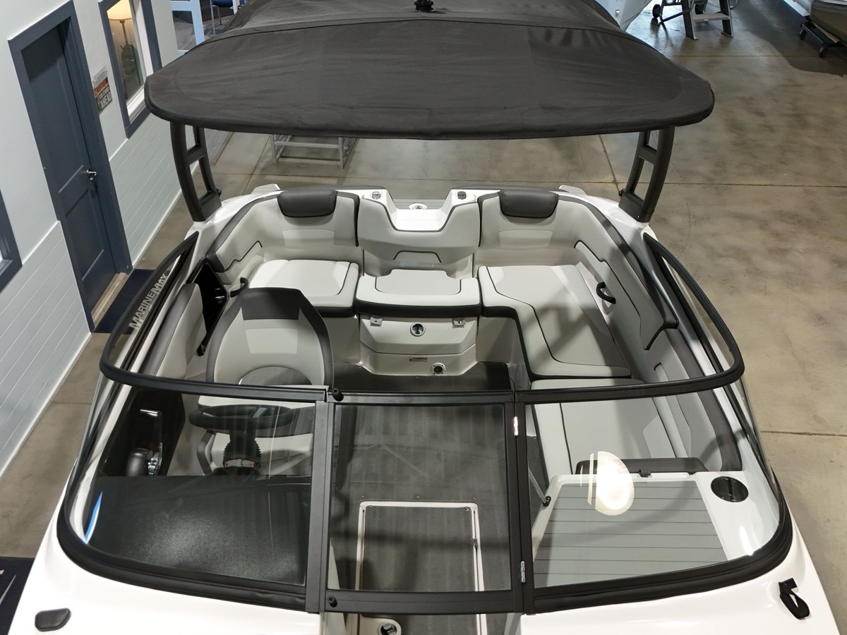 2025 Yamaha AR190 11