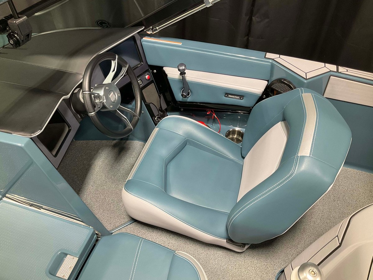 2025 Mastercraft Prostar 16