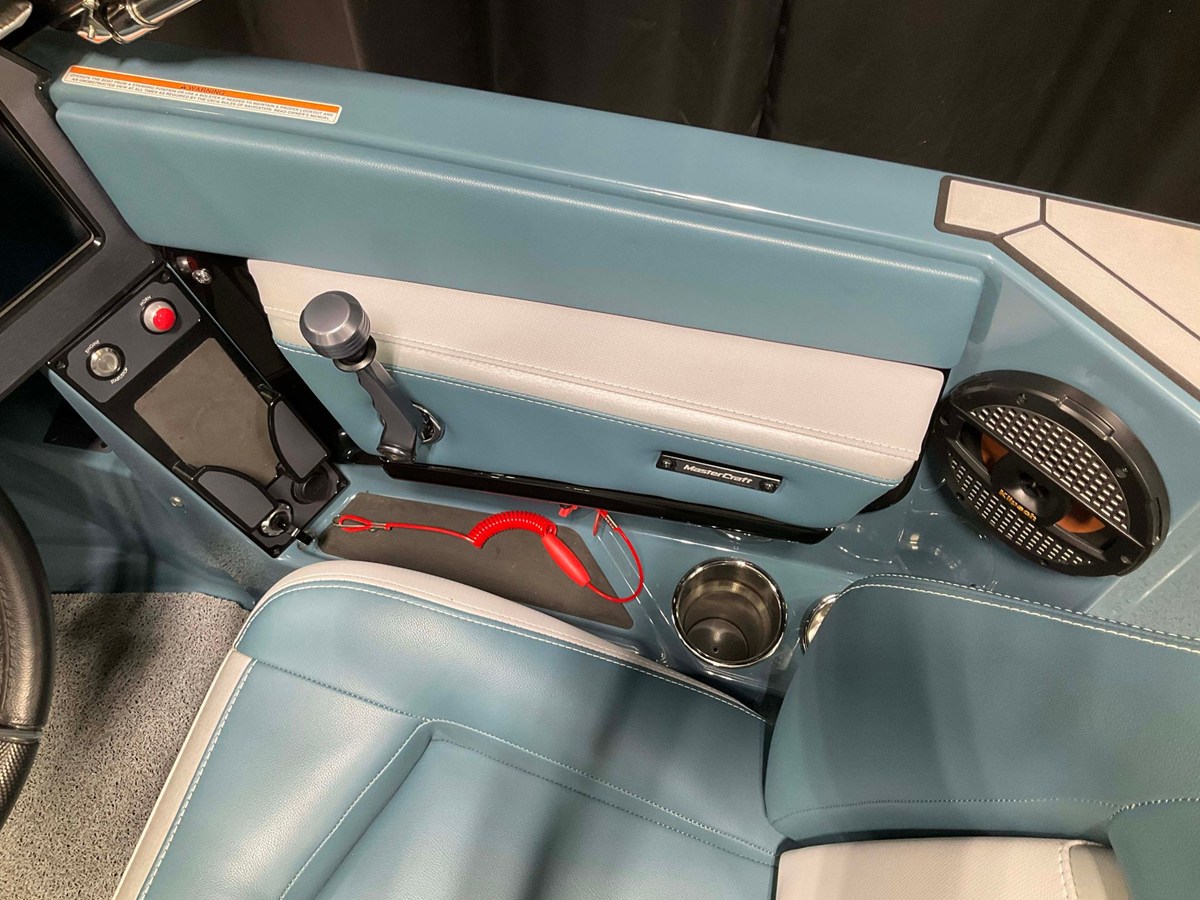 2025 Mastercraft Prostar 18