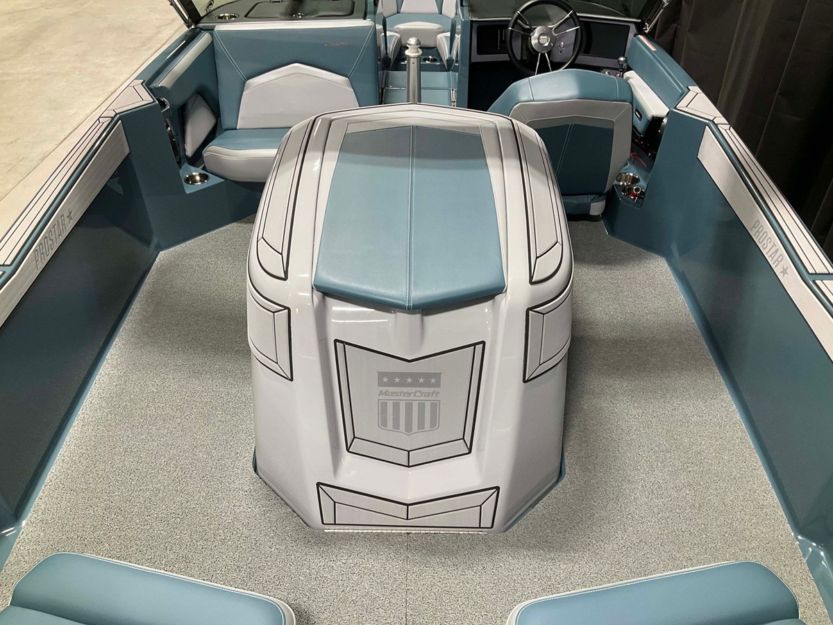 2025 Mastercraft Prostar 32