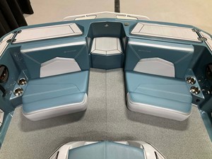 2025 Mastercraft Prostar 33