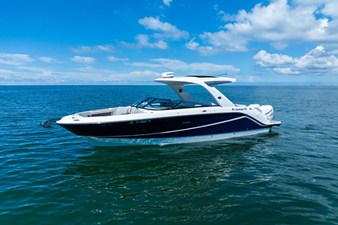 Sea Ray 310 SLX OB 6 2023 Sea Ray 310 SLX OB 7