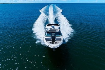 Sea Ray 310 SLX OB 13 2023 Sea Ray 310 SLX OB 14
