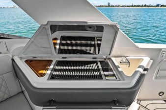 Sea Ray 310 SLX OB 36 2023 Sea Ray 310 SLX OB 37