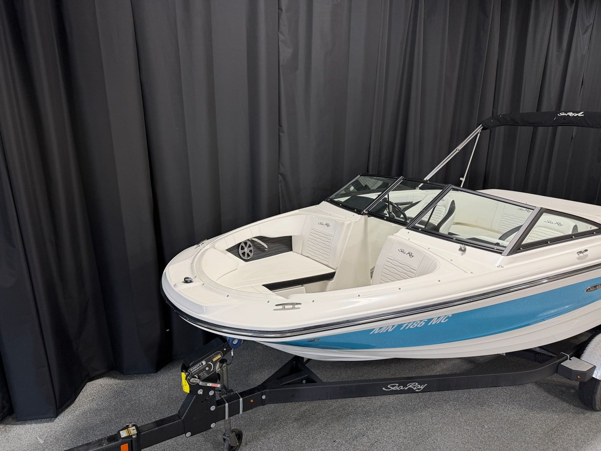 2021 Sea Ray SPX 190 5