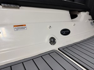 2021 Sea Ray SPX 190 12
