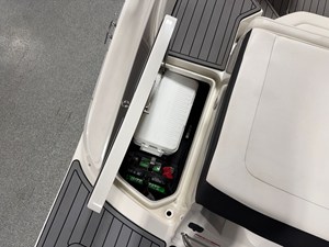 2021 Sea Ray SPX 190 18
