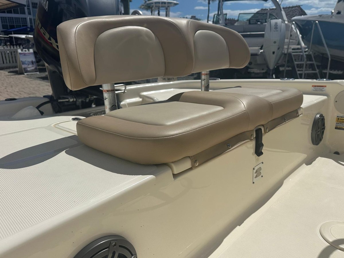2025 Scout 177 Sport 19