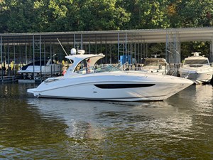 Sea Ray SUNDANCER 370 1 2016 Sea Ray SUNDANCER 370 2