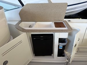 Sea Ray SUNDANCER 370 14 2016 Sea Ray SUNDANCER 370 15
