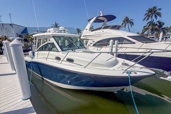 Boston Whaler 315 CONQUEST 0 2016 Boston Whaler 315 CONQUEST 1
