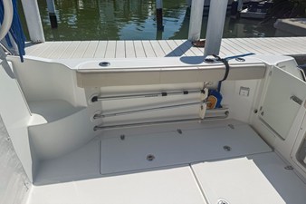 Boston Whaler 315 CONQUEST 12 2016 Boston Whaler 315 CONQUEST 13