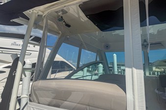 Boston Whaler 315 CONQUEST 14 2016 Boston Whaler 315 CONQUEST 15