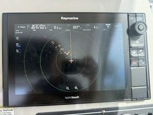 Boston Whaler 315 CONQUEST 22 2016 Boston Whaler 315 CONQUEST 23