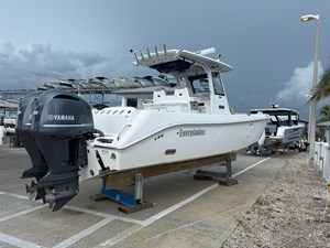 Everglades 295CC 3 2019 Everglades 295CC 4