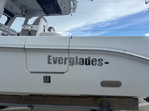 Everglades 295CC 4 2019 Everglades 295CC 5