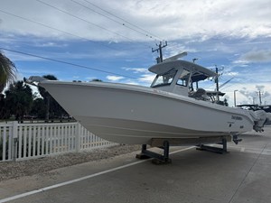 Everglades 295CC 5 2019 Everglades 295CC 6