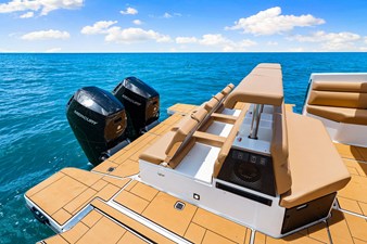 Aviara AV40 Outboard 17 2024 Aviara AV40 Outboard 18