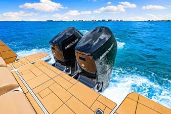 Aviara AV40 Outboard 51 2024 Aviara AV40 Outboard 52