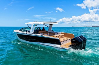 Aviara AV40 Outboard 61 2024 Aviara AV40 Outboard 62