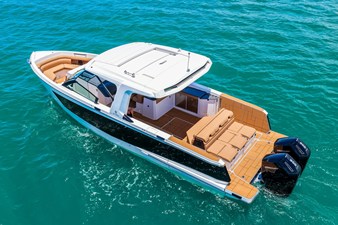 Aviara AV40 Outboard 62 2024 Aviara AV40 Outboard 63
