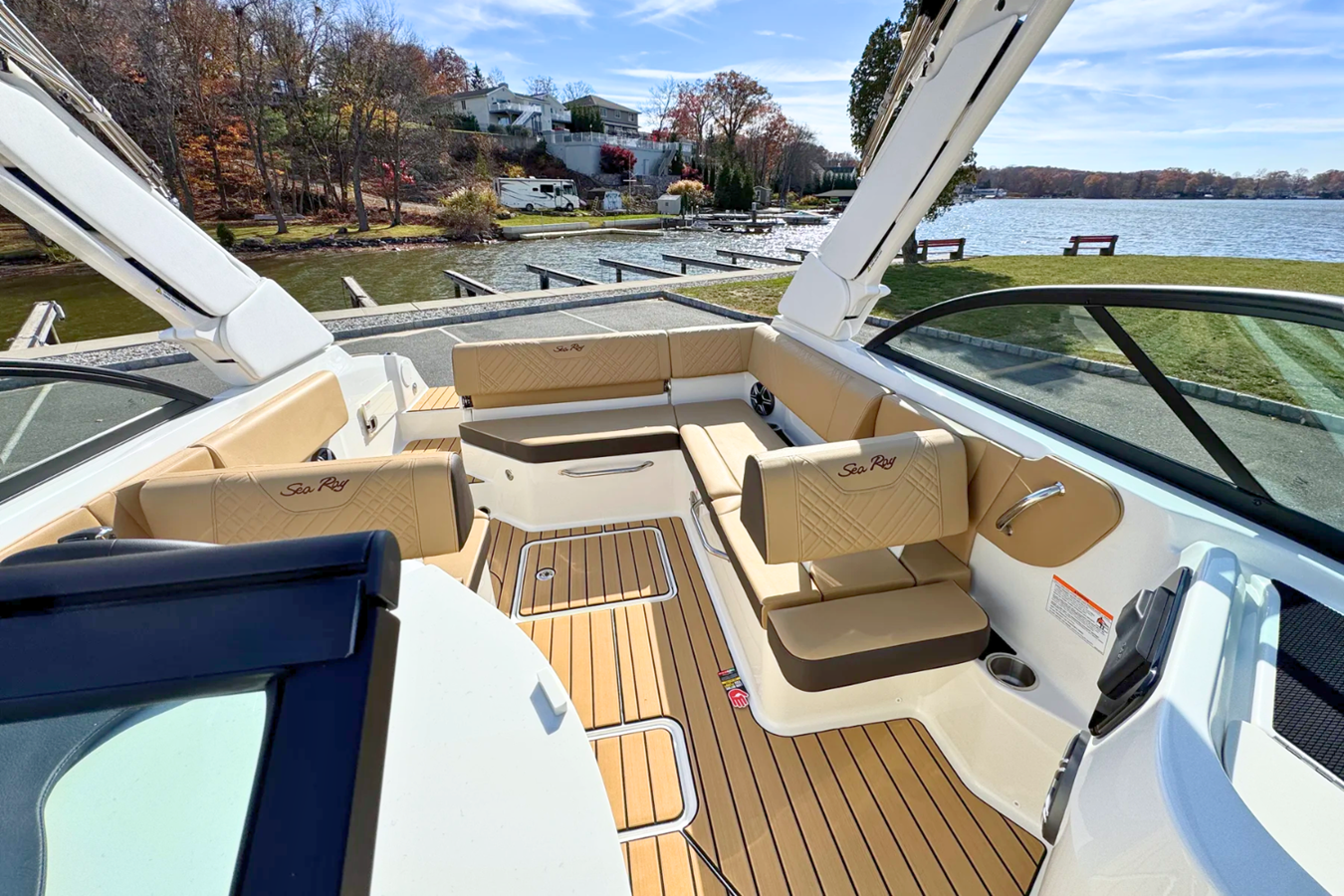2026 Sea Ray SDX 230 9