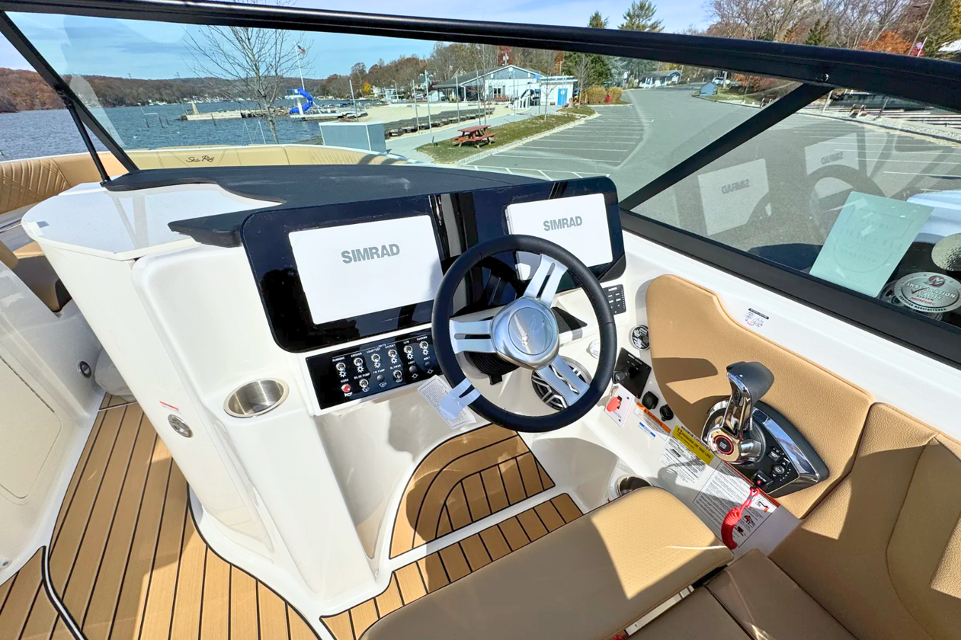 2026 Sea Ray SDX 230 14