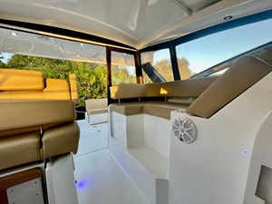 Cruisers Yachts 390 EXPRESS COUPE 20 2016 Cruisers Yachts 390 EXPRESS COUPE 21