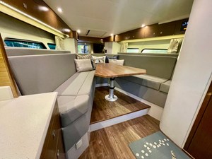 Cruisers Yachts 390 EXPRESS COUPE 23 2016 Cruisers Yachts 390 EXPRESS COUPE 24