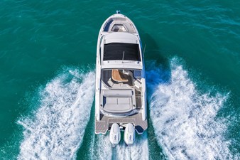Sea Ray SLX 310 Outboard 5 2026 Sea Ray SLX 310 Outboard 6