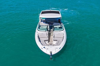 Sea Ray SLX 310 Outboard 29 2026 Sea Ray SLX 310 Outboard 30