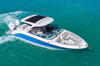 Sea Ray SLX 310 Outboard 38 2026 Sea Ray SLX 310 Outboard 39