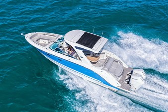 Sea Ray SLX 310 Outboard 49 2026 Sea Ray SLX 310 Outboard 50