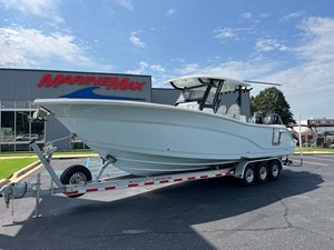 Sea Fox 328 COMMANDER 0 2024 Sea Fox 328 COMMANDER 1