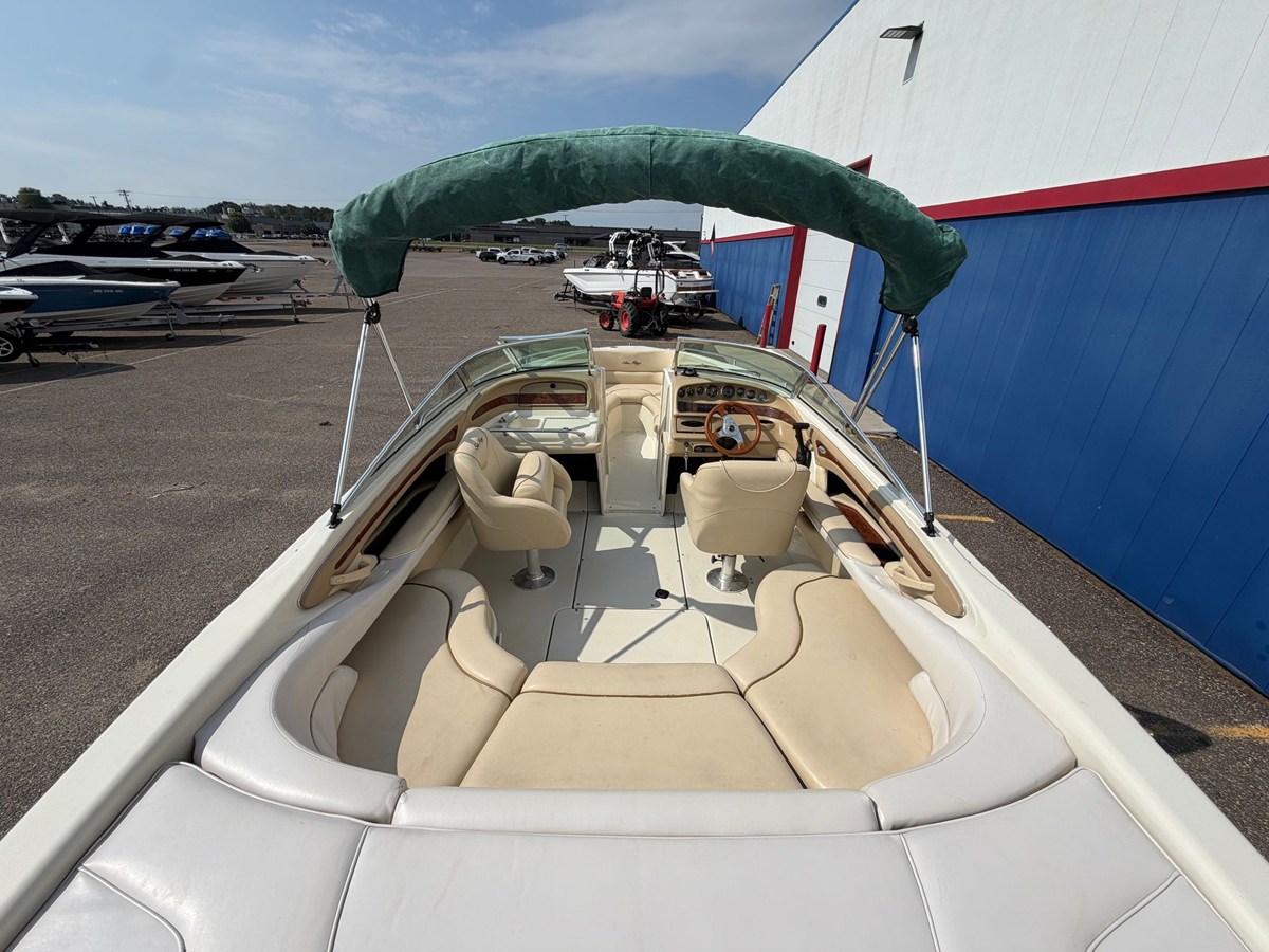 1999 Sea Ray 230 7