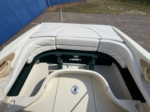1999 Sea Ray 230 10