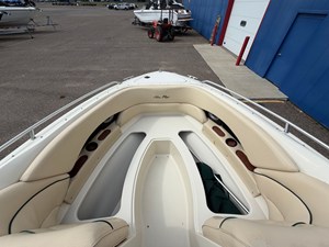 1999 Sea Ray 230 34