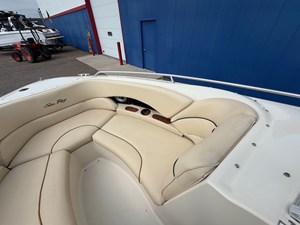 1999 Sea Ray 230 36