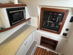 Grady-White FREEDOM 375 27 2014 Grady-White FREEDOM 375 28