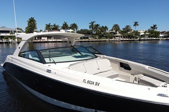 Sea Ray SLX 400 OB 1 2021 Sea Ray SLX 400 OB 2
