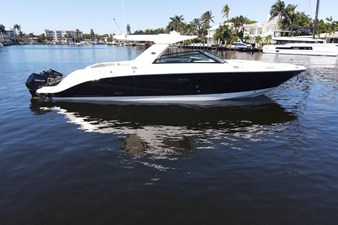 Sea Ray SLX 400 OB 3 2021 Sea Ray SLX 400 OB 4