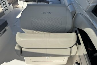 Sea Ray SLX 400 OB 14 2021 Sea Ray SLX 400 OB 15