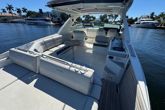 Sea Ray SLX 400 OB 20 2021 Sea Ray SLX 400 OB 21