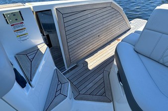 Sea Ray SLX 400 OB 29 2021 Sea Ray SLX 400 OB 30