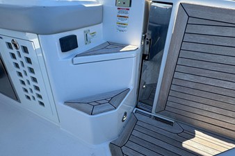 Sea Ray SLX 400 OB 30 2021 Sea Ray SLX 400 OB 31