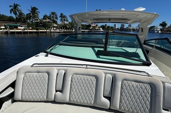 Sea Ray SLX 400 OB 38 2021 Sea Ray SLX 400 OB 39