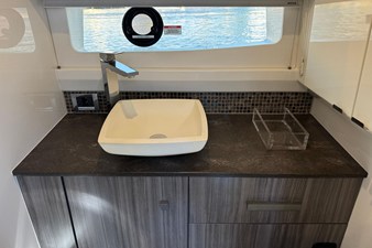 Sea Ray SLX 400 OB 45 2021 Sea Ray SLX 400 OB 46