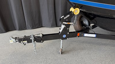 2017 Lund 1875 CROSSOVER XS 68