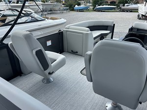 2027 Harris Cruiser 230 11