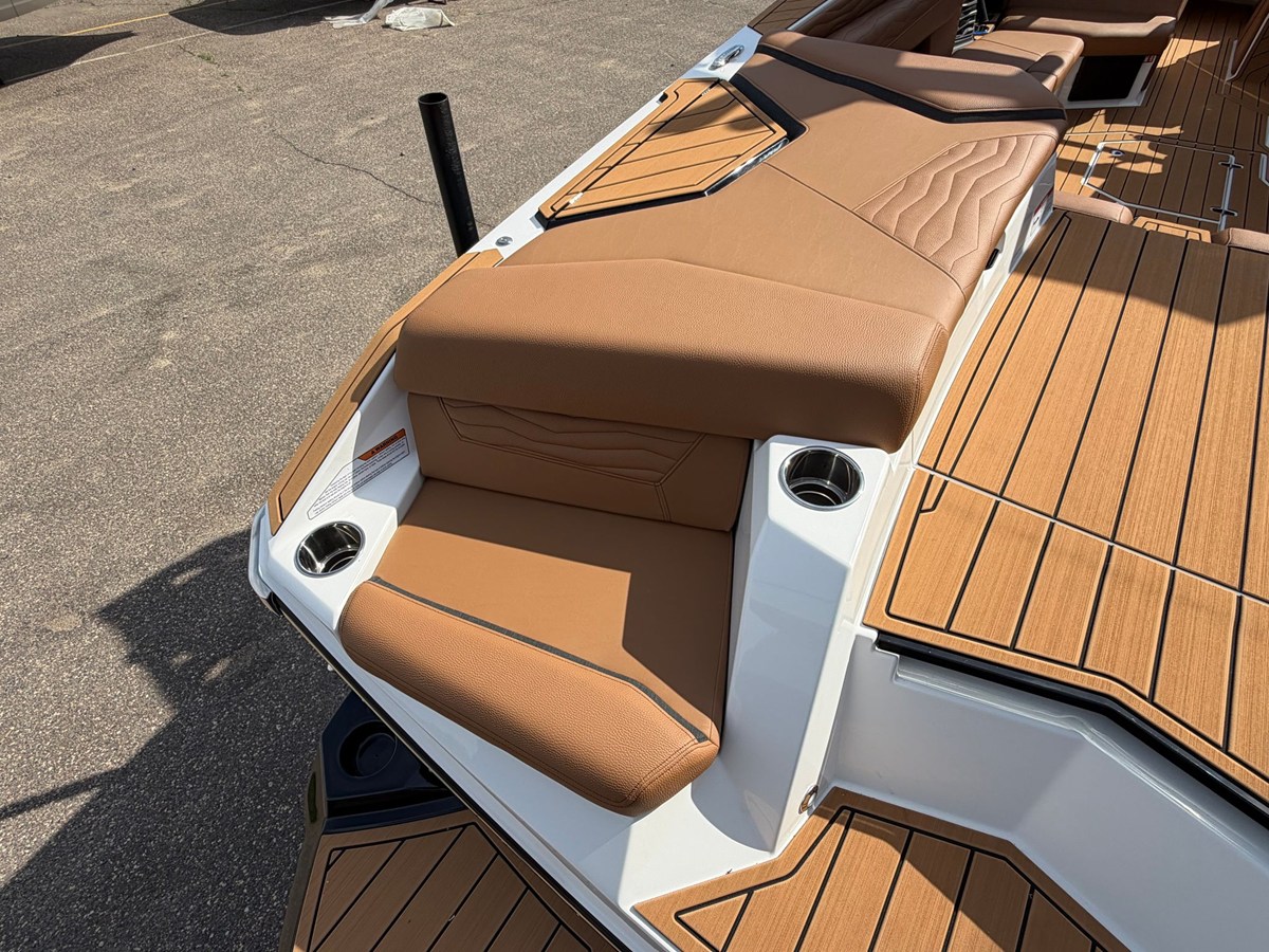 2026 Nautique Super Air Nautique G25 9